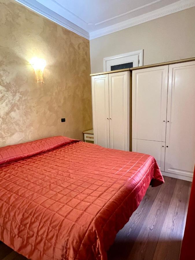 Affittacamere Termini Station Holidays