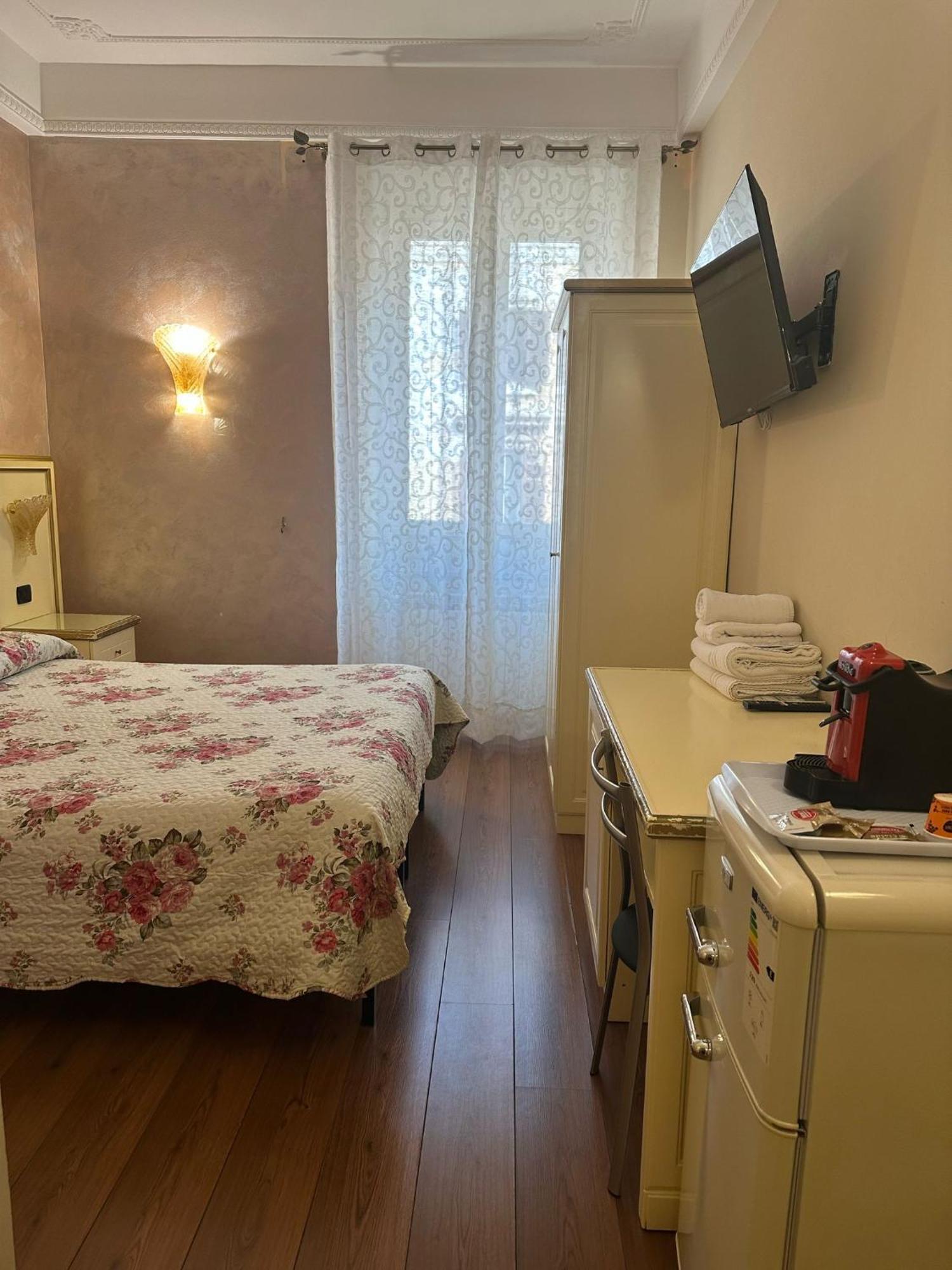 Termini Station Holidays Affittacamere *